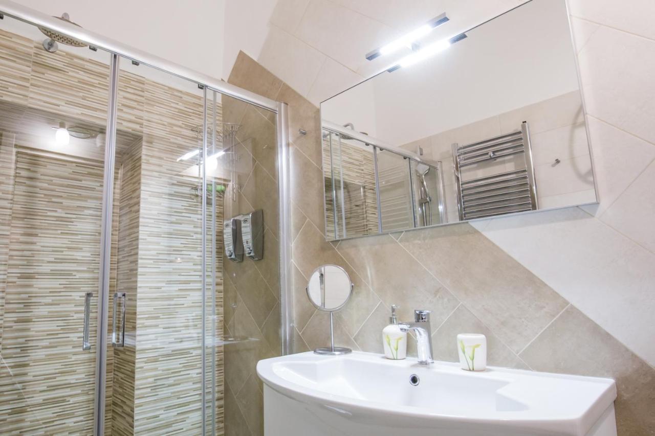 Parthenope Suite Rooms Napoli Exterior foto