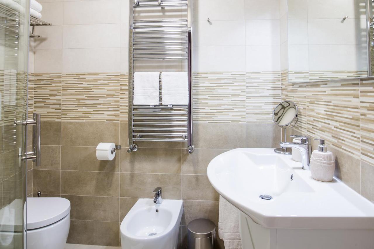 Parthenope Suite Rooms Napoli Exterior foto