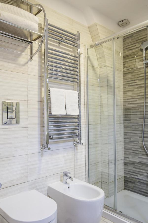 Parthenope Suite Rooms Napoli Exterior foto